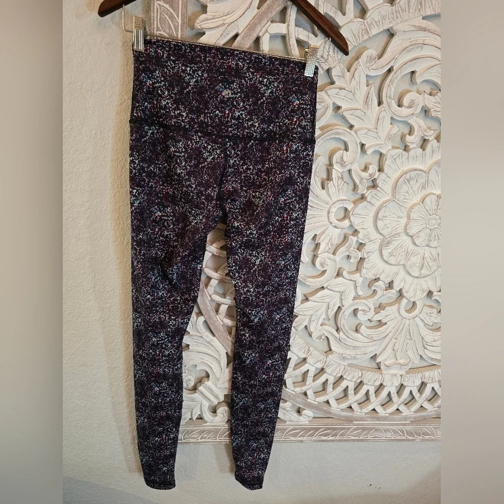lululemon athletica stylish leggings
